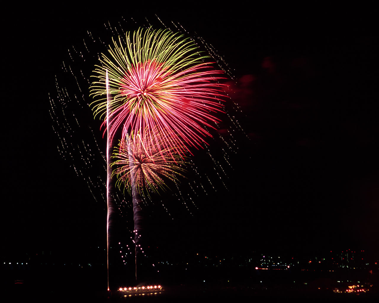 Fireworks #6 - 1280x1024