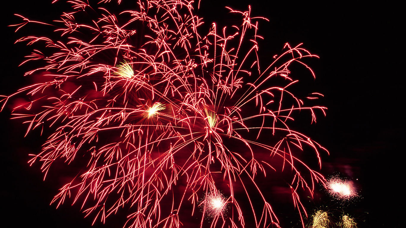 Fireworks #19 - 1366x768