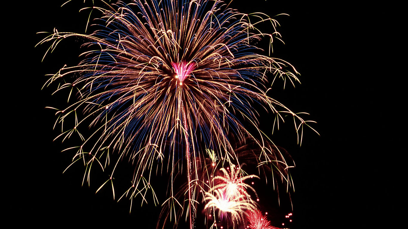 Fireworks #23 - 1366x768