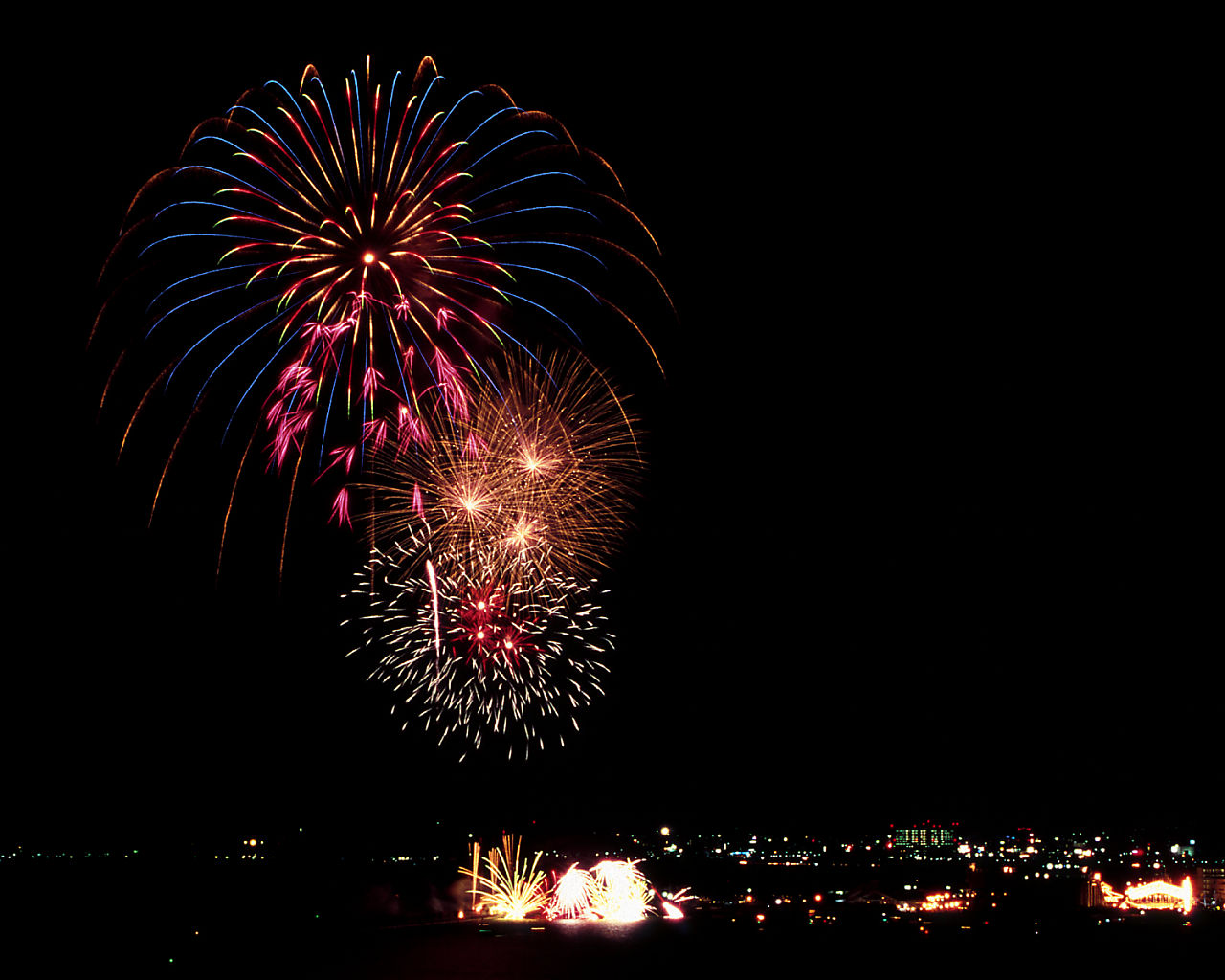 Fireworks #32 - 1280x1024
