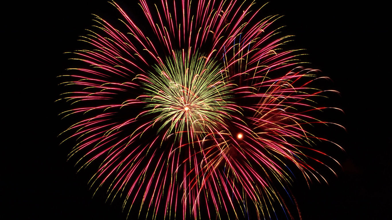 Fireworks #36 - 1366x768