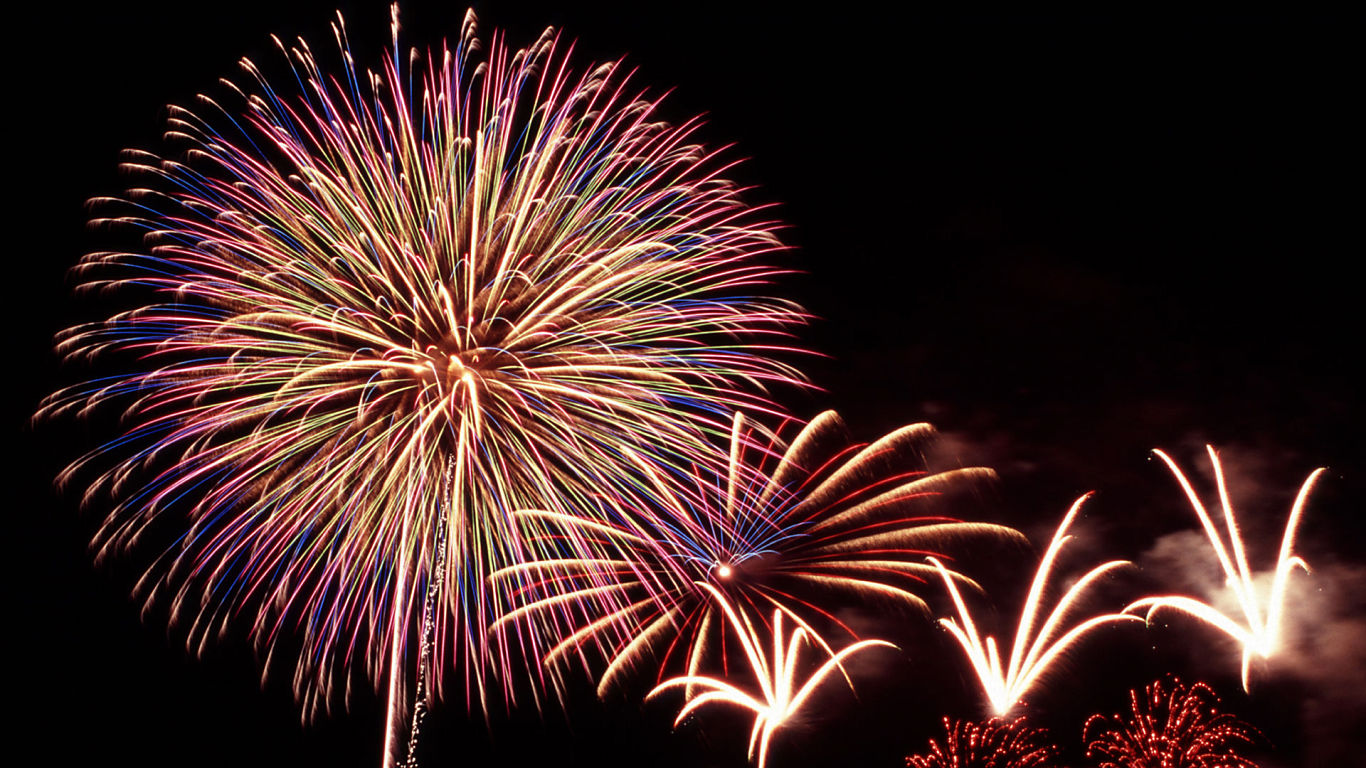 Fireworks #37 - 1366x768