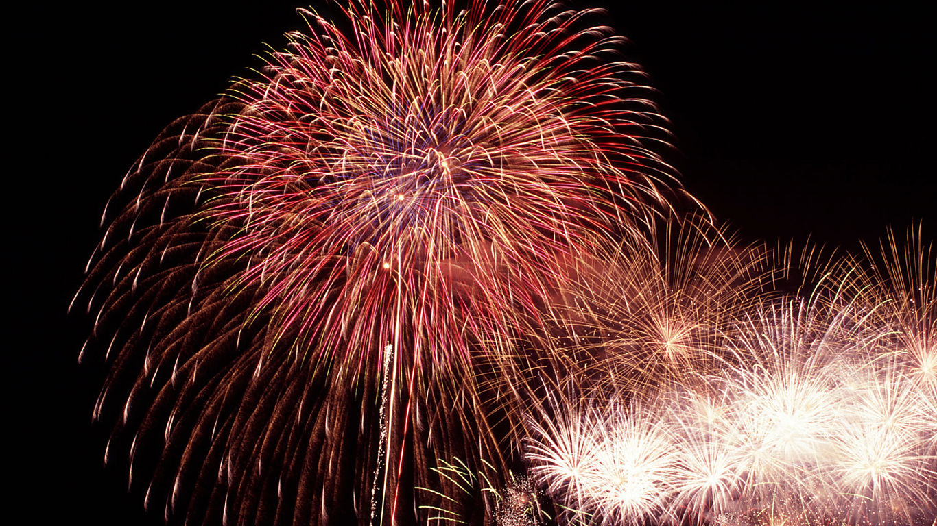 マリーナシティ 花火 #40 - 1366x768