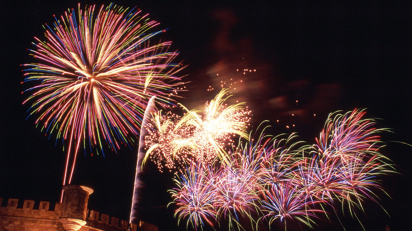 Fireworks #57 - 1366x768