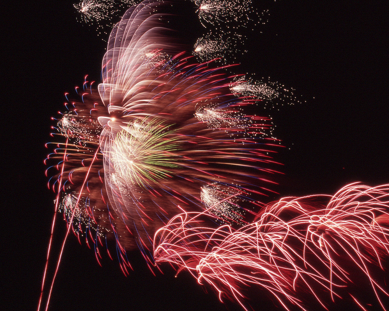 Fireworks #62 - 1280x1024