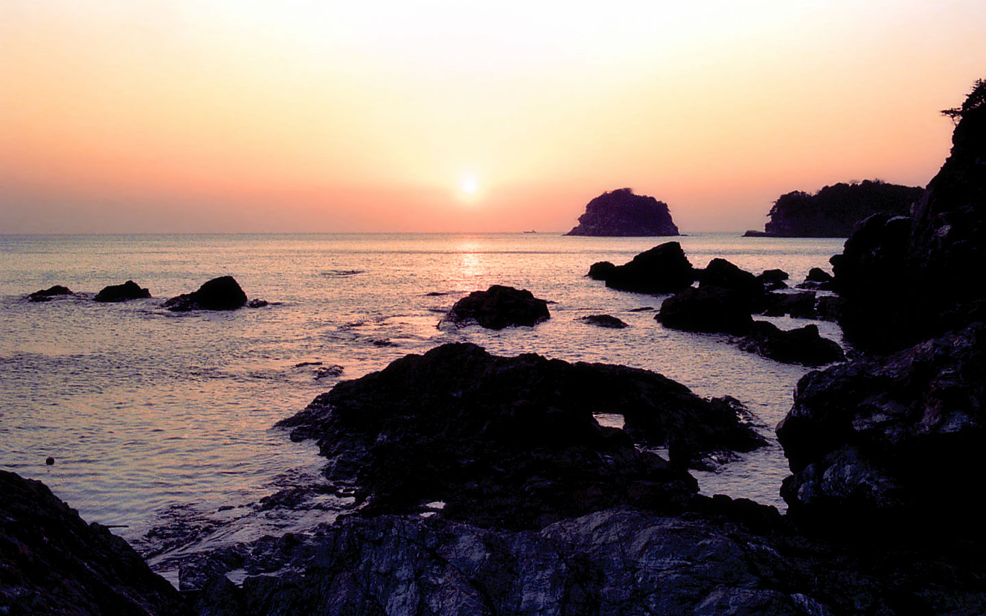Evening scenery of Saikazaki #1 - 1440x900